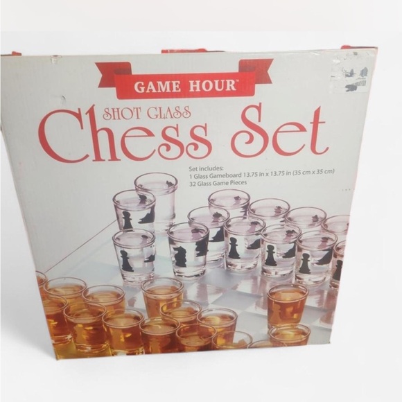Other - Shot Glass Chess Set - Black and Clear